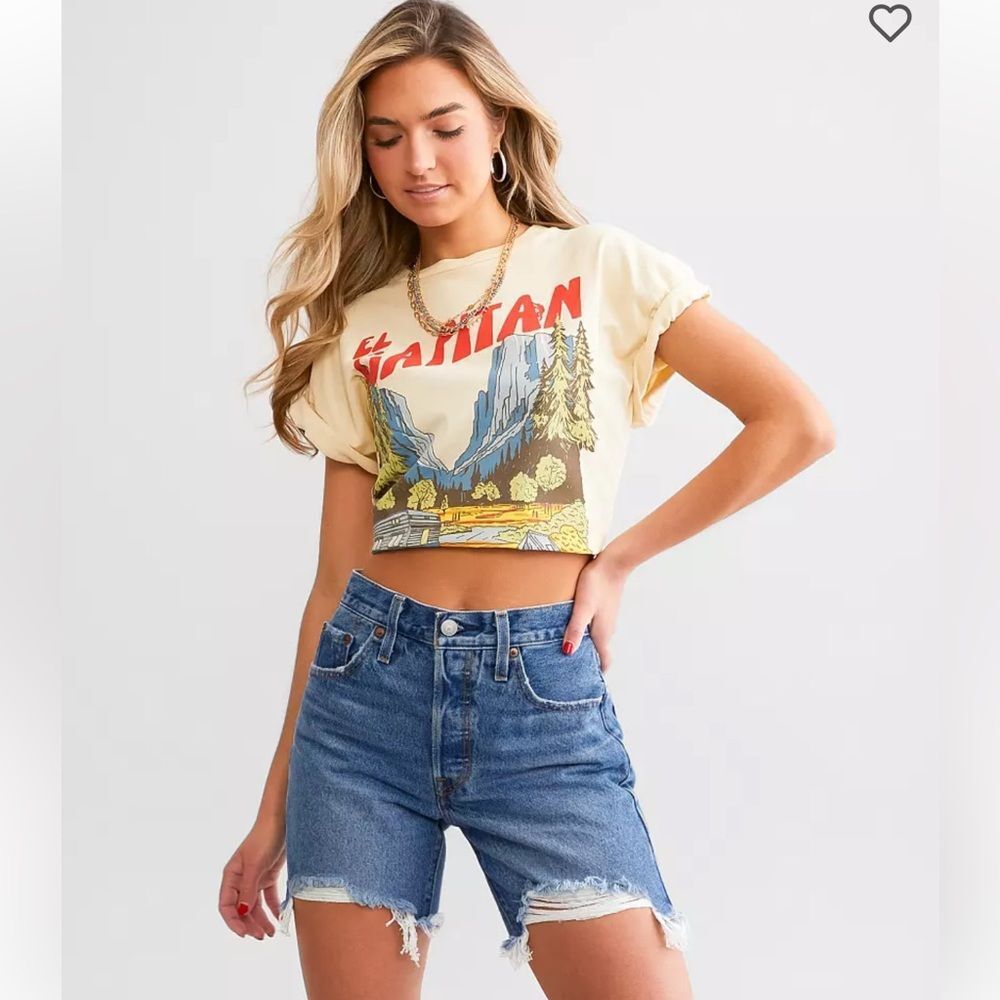 Levi's mid thigh shorts